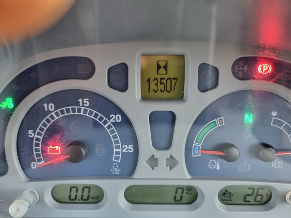 Chris Atkin & Son Ltd - New Holland T6.155